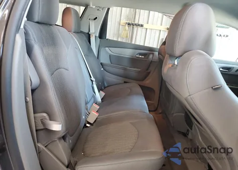 2017 Chevrolet Traverse Ls z USA, uszkodzony, nr VIN 1GNKVFED4HJ240285